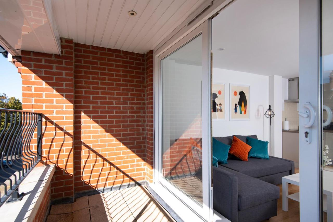 Elm View - 2 Bedroom 2 Bathroom Apartment With Parking In Central Southsea, Portsmouth Eksteriør billede