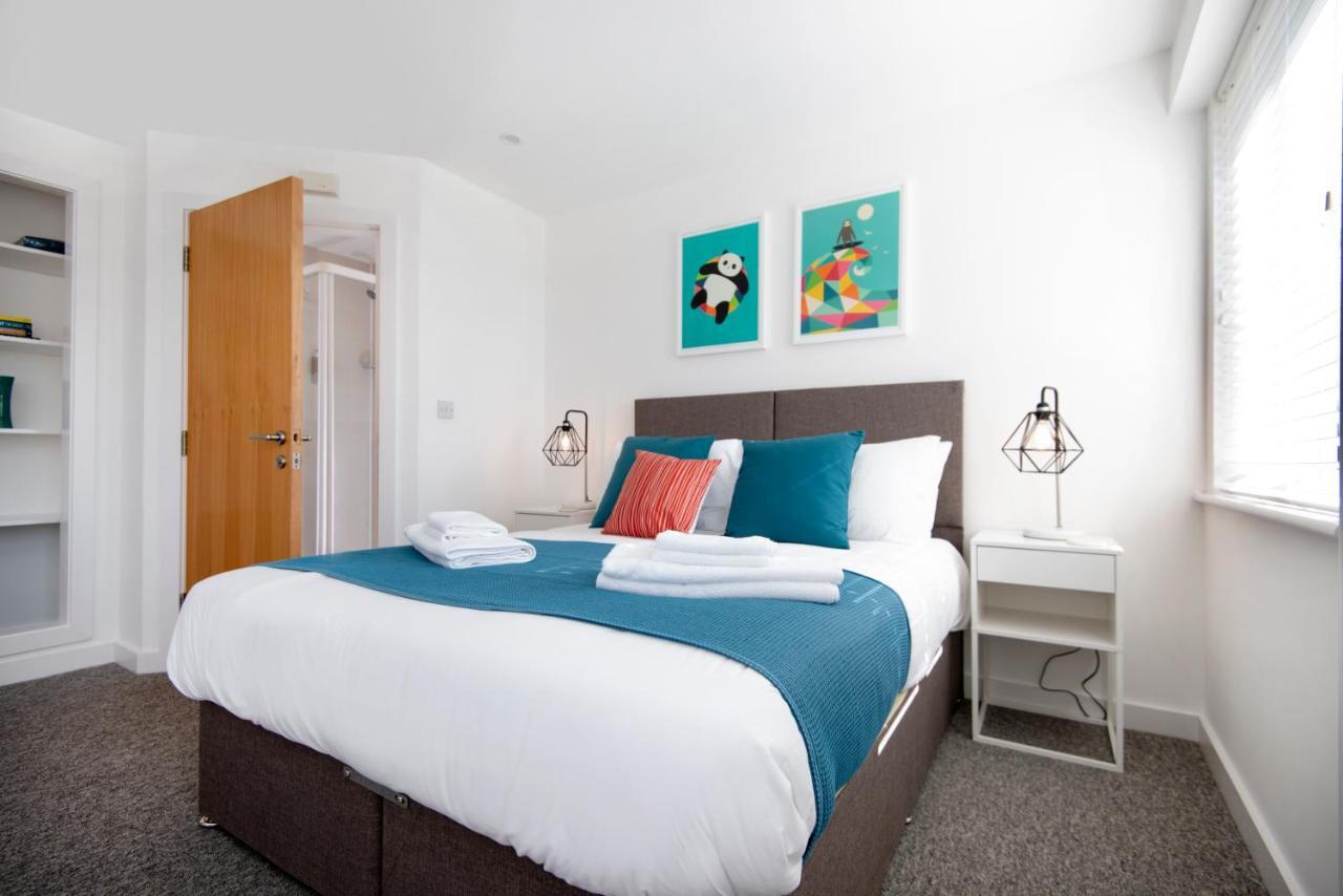 Elm View - 2 Bedroom 2 Bathroom Apartment With Parking In Central Southsea, Portsmouth Eksteriør billede